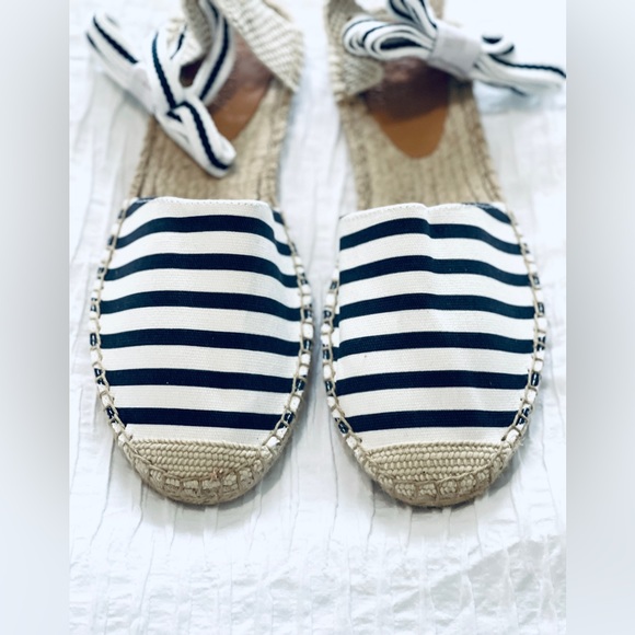 J. Crew Striped d'Orsay Lace-up Espadrilles Size 8.5 US NWB - Picture 2 of 5
